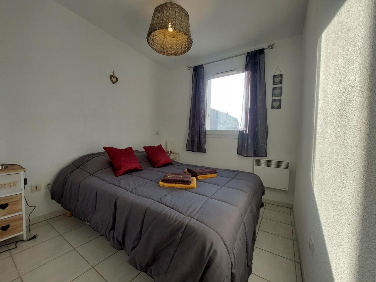 Le Totem Apartment Сет Екстериор снимка